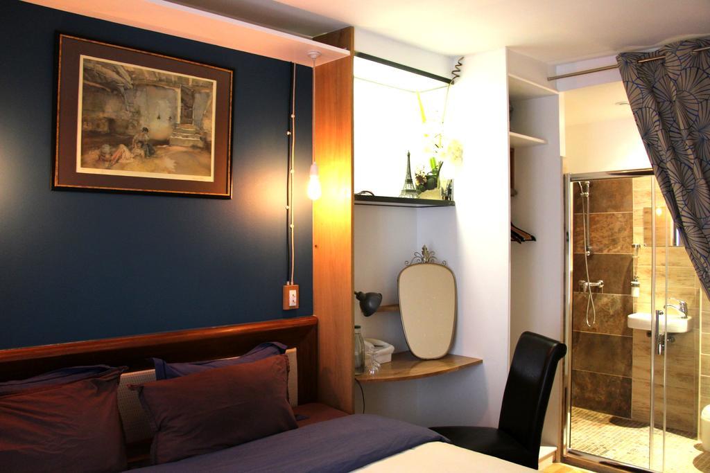 Private Room In A Parisian Homestay! - Close To It All! Bilik gambar