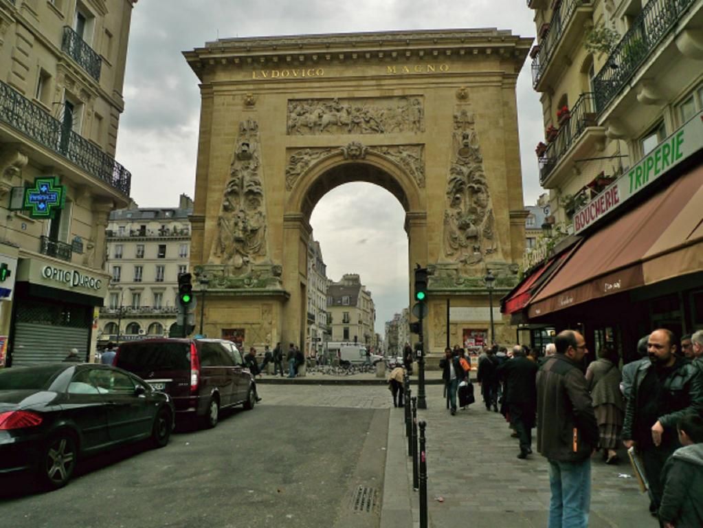 Chambre De La Grande Porte Paris Luaran gambar