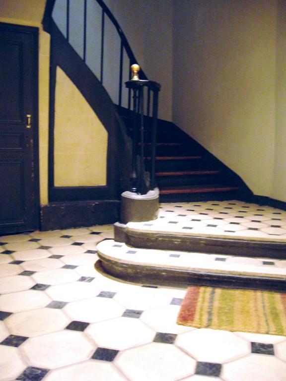Private Room In A Parisian Homestay! - Close To It All! Luaran gambar