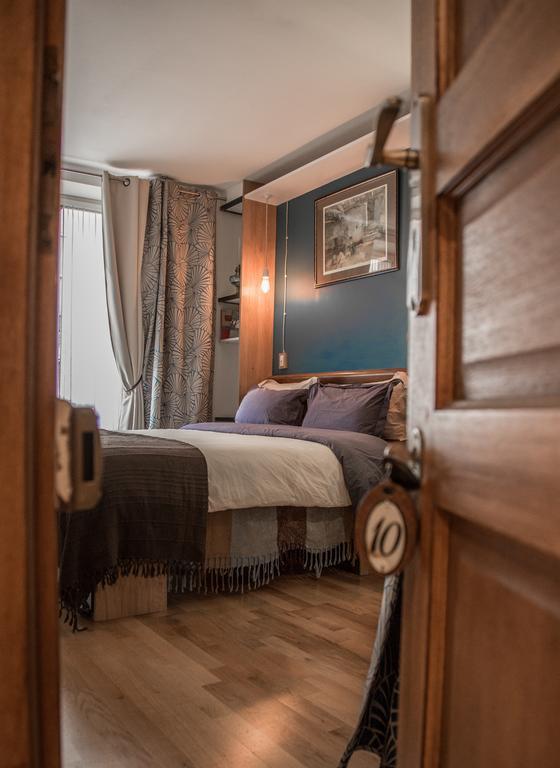 Private Room In A Parisian Homestay! - Close To It All! Luaran gambar